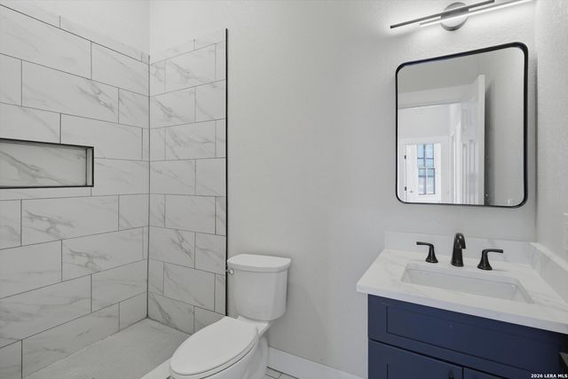 530 E Carson St, San Antonio, TX 78208