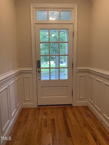 121 Amberglen Lane, Holly Springs, NC 27540