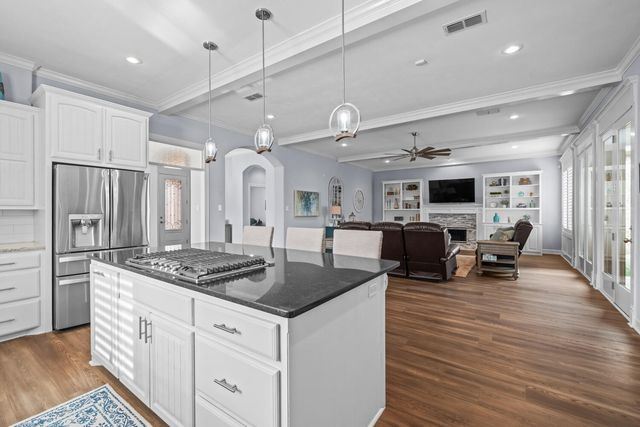 11613 Vale Avenue, Lubbock, TX 79424