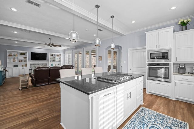 11613 Vale Avenue, Lubbock, TX 79424