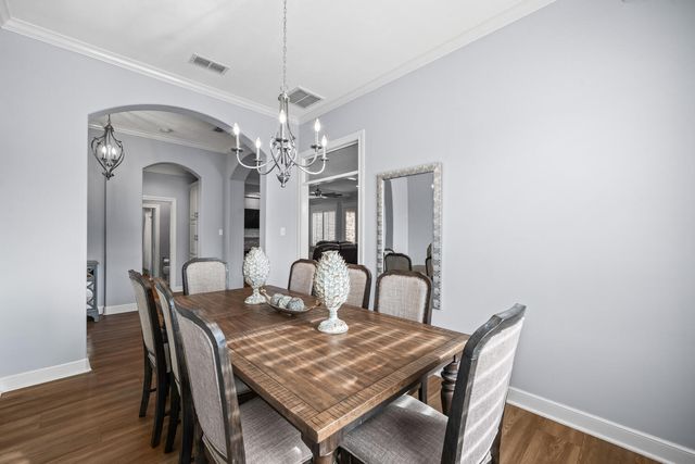 11613 Vale Avenue, Lubbock, TX 79424