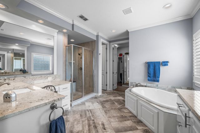 11613 Vale Avenue, Lubbock, TX 79424