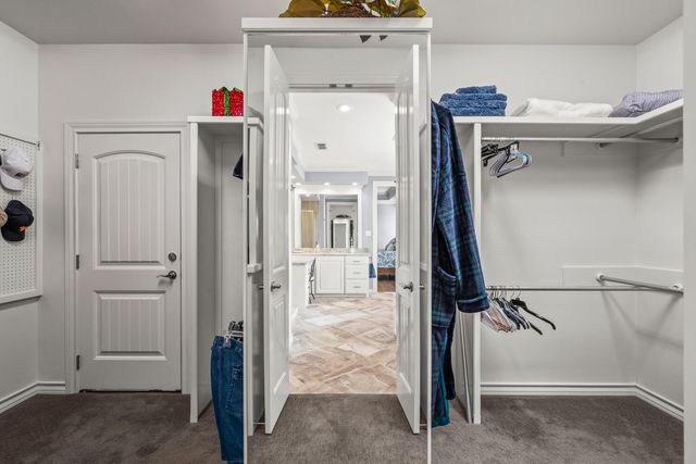 11613 Vale Avenue, Lubbock, TX 79424