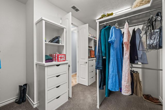 11613 Vale Avenue, Lubbock, TX 79424