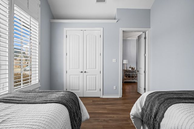 11613 Vale Avenue, Lubbock, TX 79424