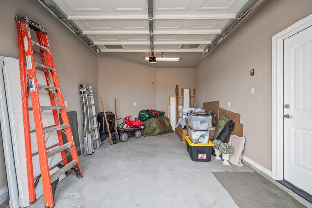 11613 Vale Avenue, Lubbock, TX 79424