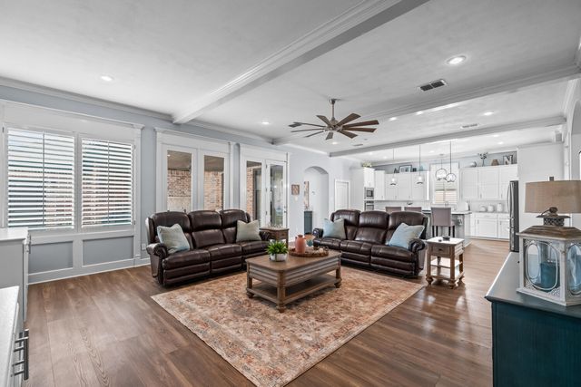 11613 Vale Avenue, Lubbock, TX 79424