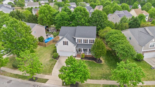 405 Magnolia Meadow Way, Holly Springs, NC 27540