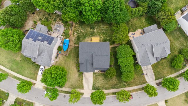 405 Magnolia Meadow Way, Holly Springs, NC 27540