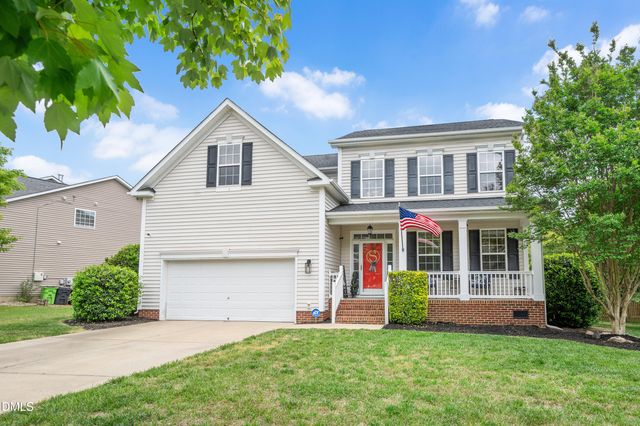 405 Magnolia Meadow Way, Holly Springs, NC 27540