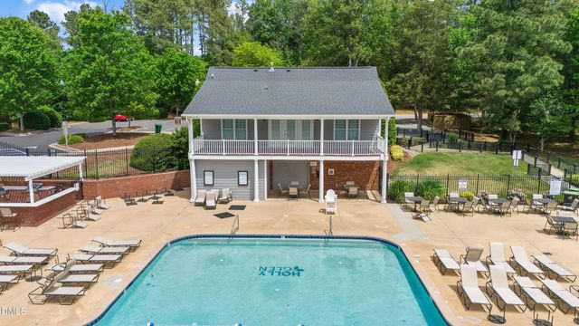 405 Magnolia Meadow Way, Holly Springs, NC 27540
