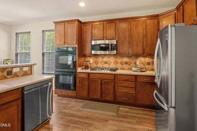 405 Magnolia Meadow Way, Holly Springs, NC 27540