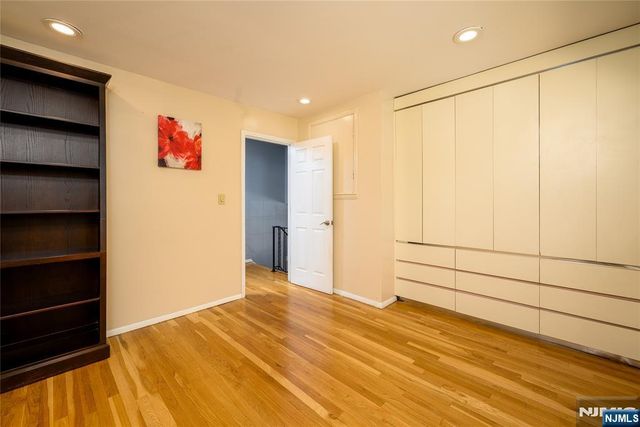 624 West Drive, Paramus, NJ 07652