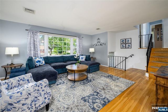 624 West Drive, Paramus, NJ 07652