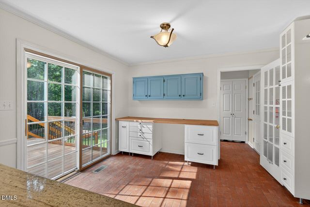 103 Wolfs Trail, Chapel Hill, NC 27516