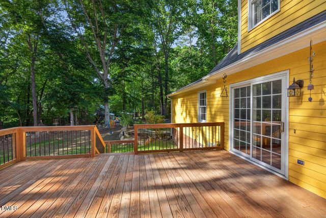 103 Wolfs Trail, Chapel Hill, NC 27516