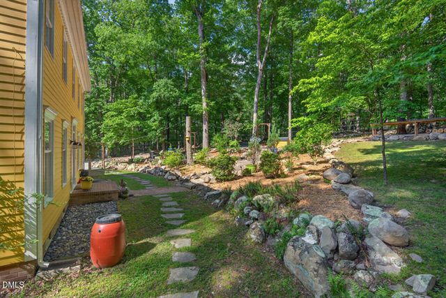 103 Wolfs Trail, Chapel Hill, NC 27516