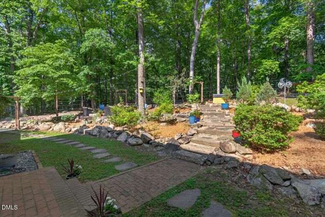 103 Wolfs Trail, Chapel Hill, NC 27516