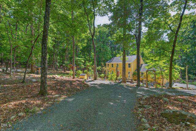 103 Wolfs Trail, Chapel Hill, NC 27516