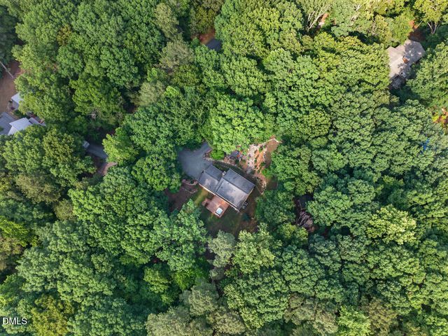 103 Wolfs Trail, Chapel Hill, NC 27516