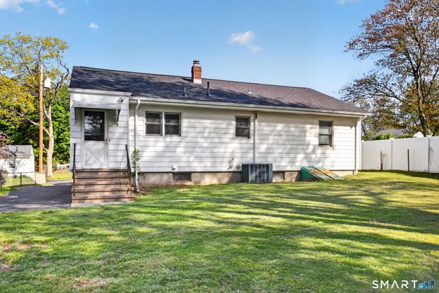 12 Church Street, East Haven, CT 06512