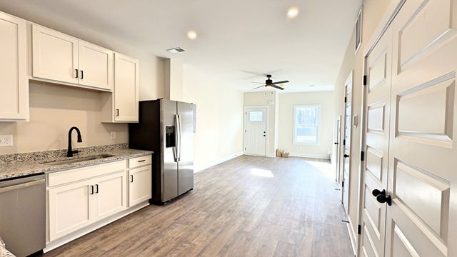 305 Pollard Rd Unit A, Clarksville, TN 37042