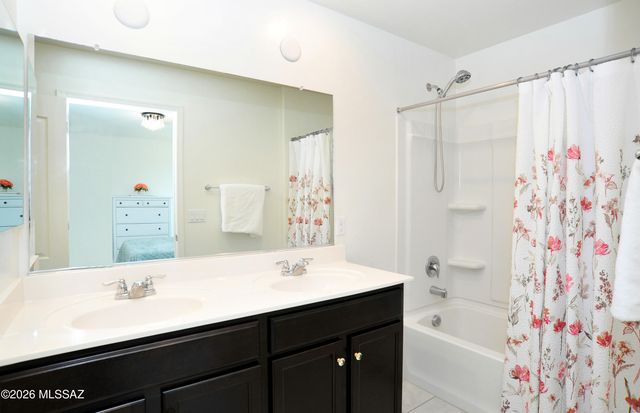 2955 W Dakota Vista Way, Tucson, AZ 85746