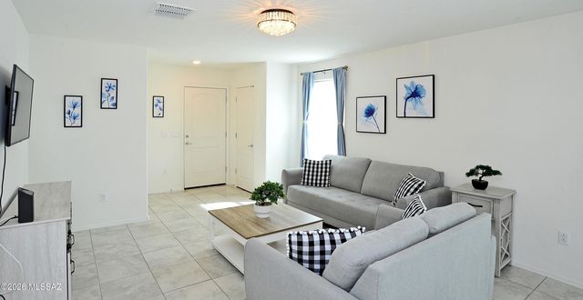 2955 W Dakota Vista Way, Tucson, AZ 85746