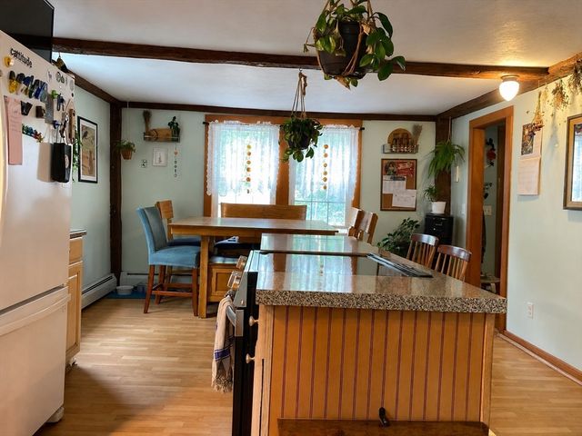 12 Denny Pl, Leicester, MA 01542