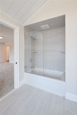 1 Amore Lane, East Greenwich, RI 02818