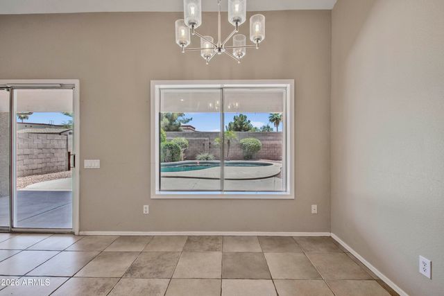 6023 W BLACKHAWK Drive, Glendale, AZ 85308