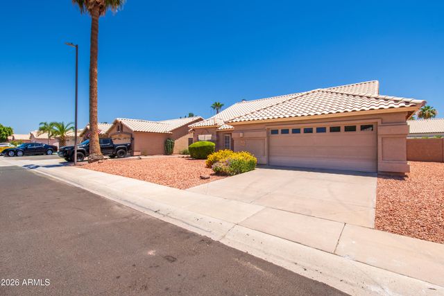 6023 W BLACKHAWK Drive, Glendale, AZ 85308
