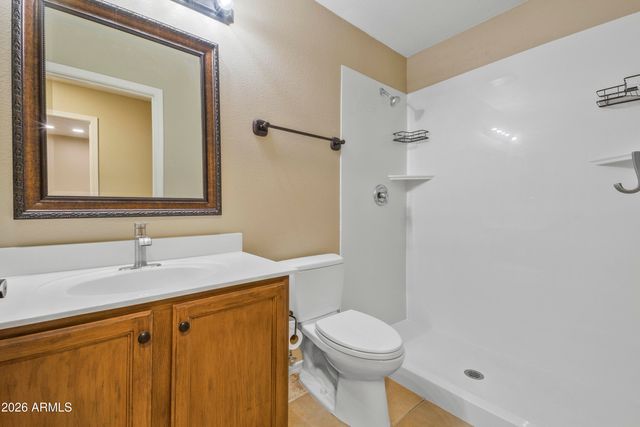 6023 W BLACKHAWK Drive, Glendale, AZ 85308