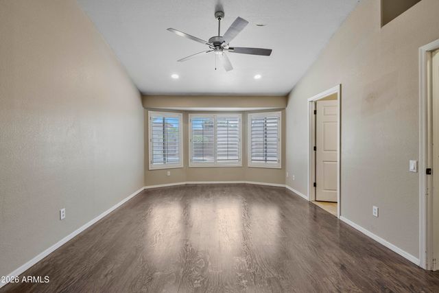 6023 W BLACKHAWK Drive, Glendale, AZ 85308