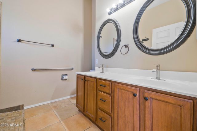 6023 W BLACKHAWK Drive, Glendale, AZ 85308