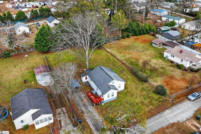 4 Caren Street, Greenville, SC 29611