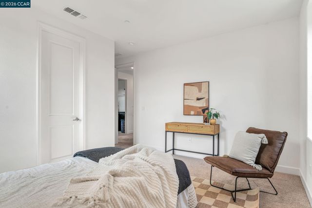 1553 S Perkins Place, Mountain House, CA 95391