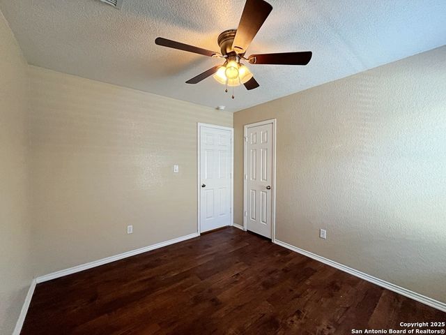 329 Agency Oaks, San Antonio, TX 78249