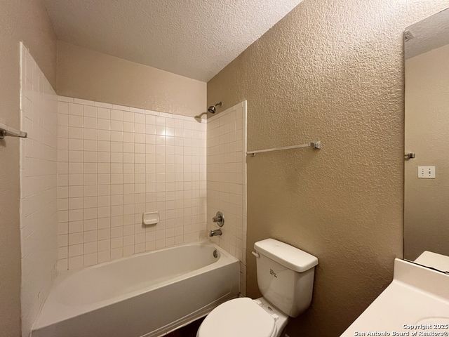 329 Agency Oaks, San Antonio, TX 78249