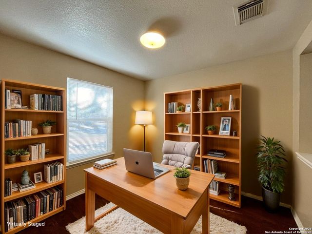 329 Agency Oaks, San Antonio, TX 78249