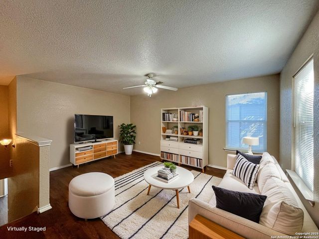 329 Agency Oaks, San Antonio, TX 78249