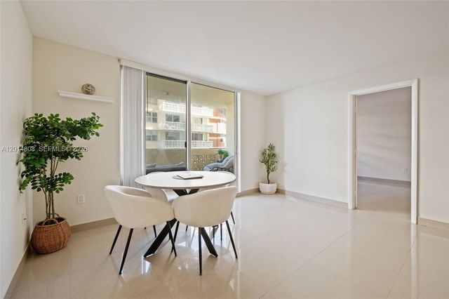 1833 S Ocean Dr 809, Hallandale Beach, FL 33009