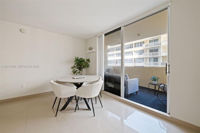 1833 S Ocean Dr 809, Hallandale Beach, FL 33009