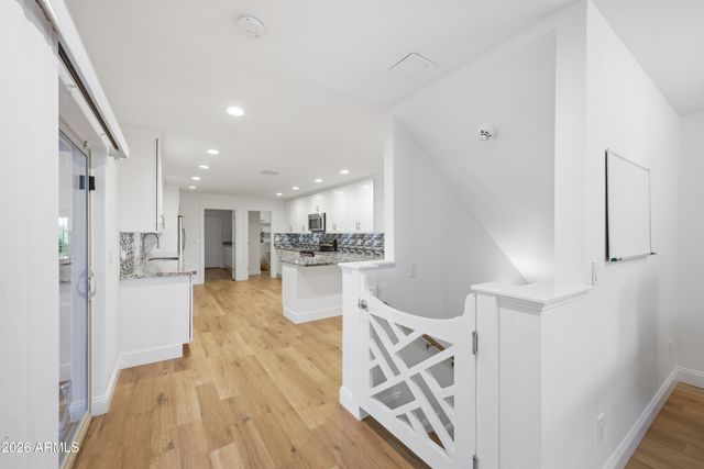 661 N AL SIEBER Road, Apache Junction, AZ 85119