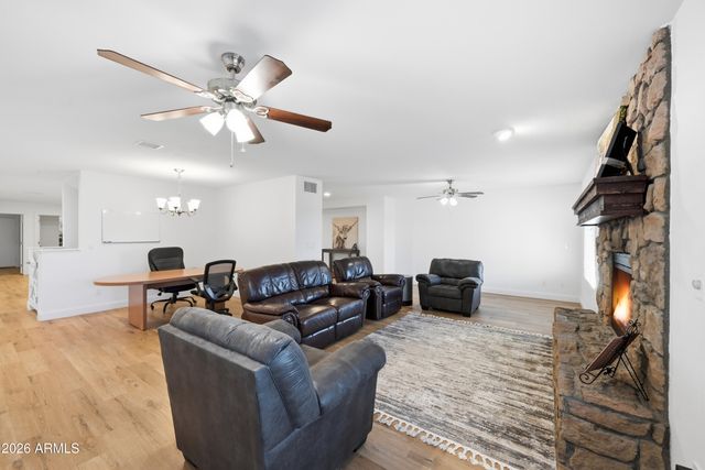 661 N AL SIEBER Road, Apache Junction, AZ 85119