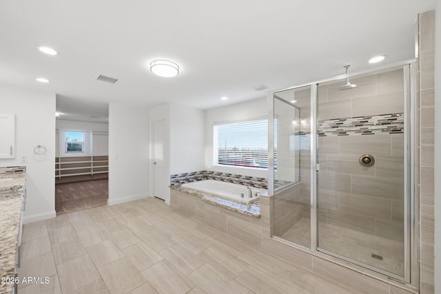 661 N AL SIEBER Road, Apache Junction, AZ 85119