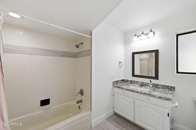 661 N AL SIEBER Road, Apache Junction, AZ 85119