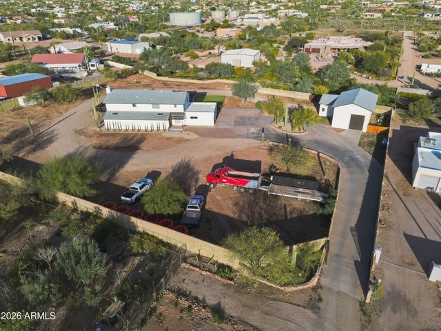 661 N AL SIEBER Road, Apache Junction, AZ 85119