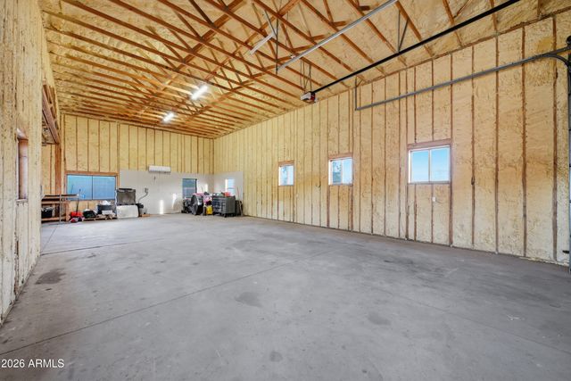 661 N AL SIEBER Road, Apache Junction, AZ 85119