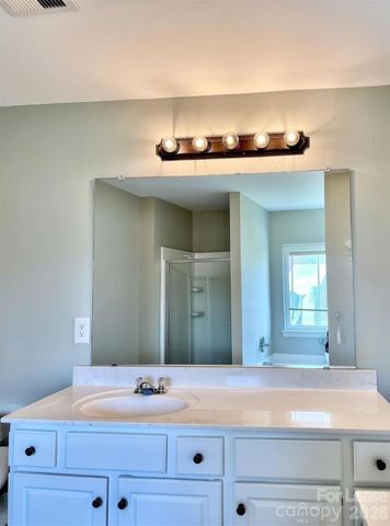 9646 Walkers Glen Drive, Concord, NC 28027